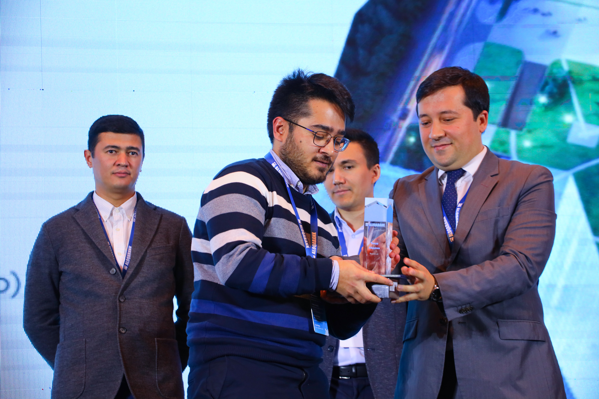 Repost.uz – лауреат премии Aloqabank Tanlovi 