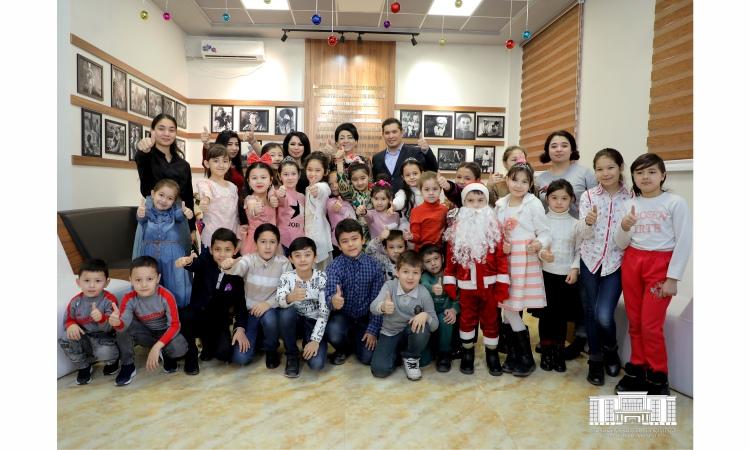 Состоялась праздничная программа для детей из детских домов