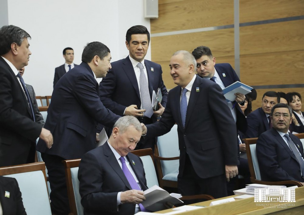 Джахонгир Артикходжаев утвержден хокимом Ташкента