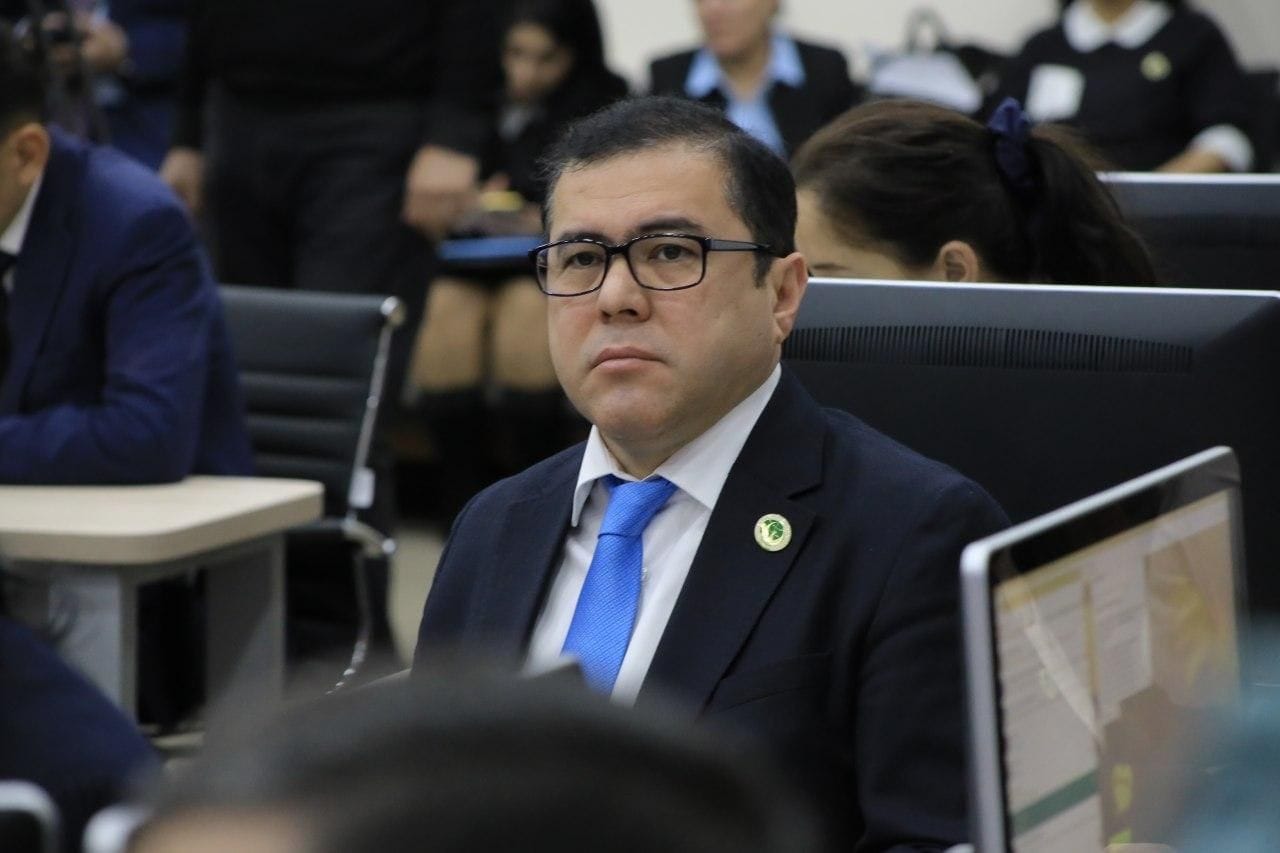 Шерзод Кудратходжаев объяснил, почему в Сенате так много пожилых людей