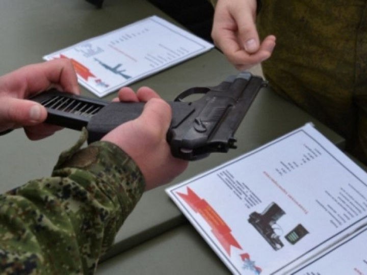 Названа сумма сборов за выдачу разрешения на оружие в Узбекистане  