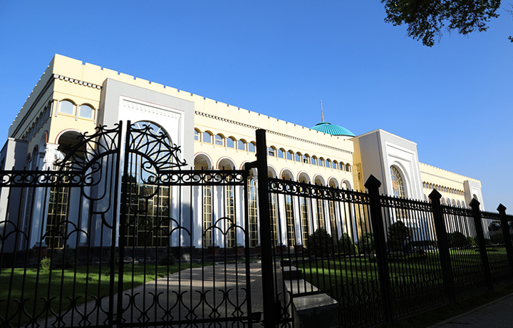 МИД Узбекистана попросил сохранять спокойствие и не распространять слухи о коронавирусе