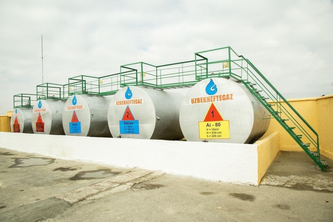 В Узбекистане планируется улучшить состояние нефтебаз