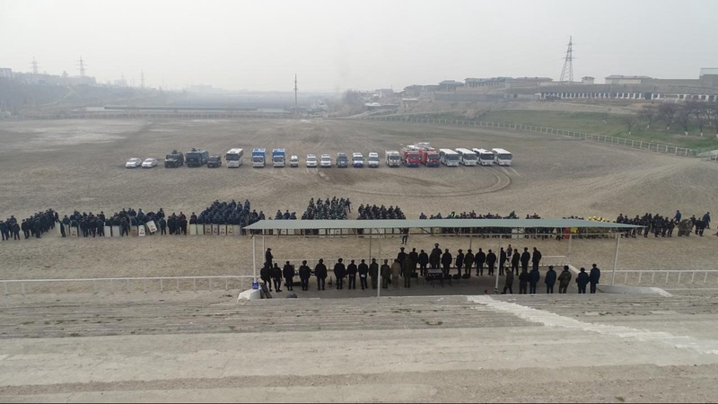 В Намангане прошли учения по предотвращению митингов