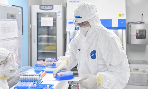 В Узбекистан могут прилететь два самолета с китайскими врачами