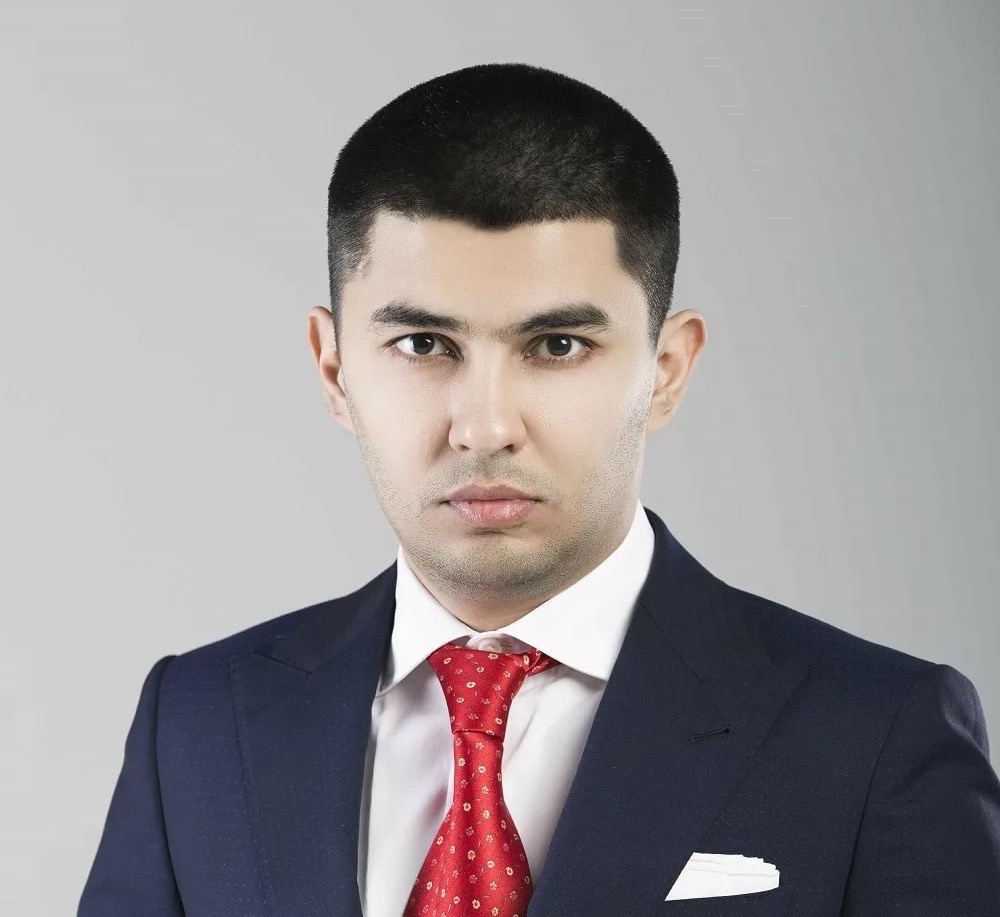 Депутат Шохрух Шадманов  призвал не поддаваться панике