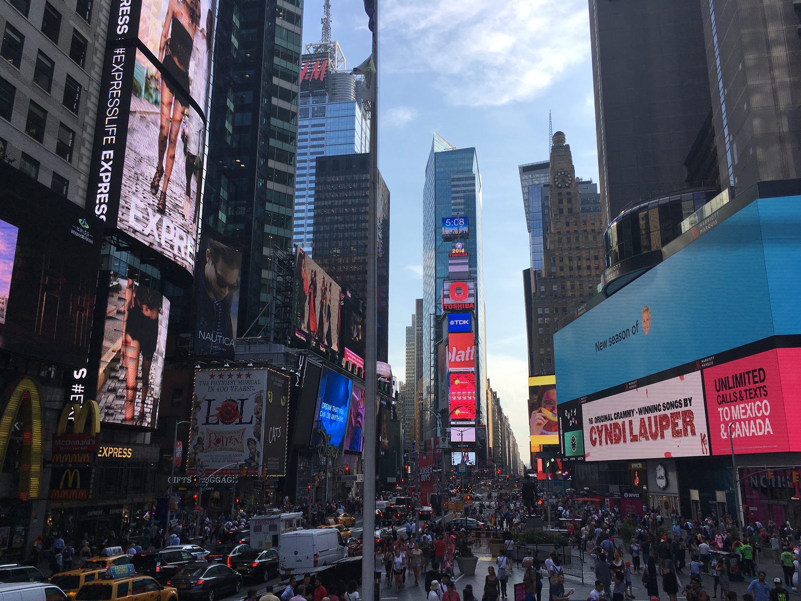 Экономисты признали спад в большей части мировой экономики