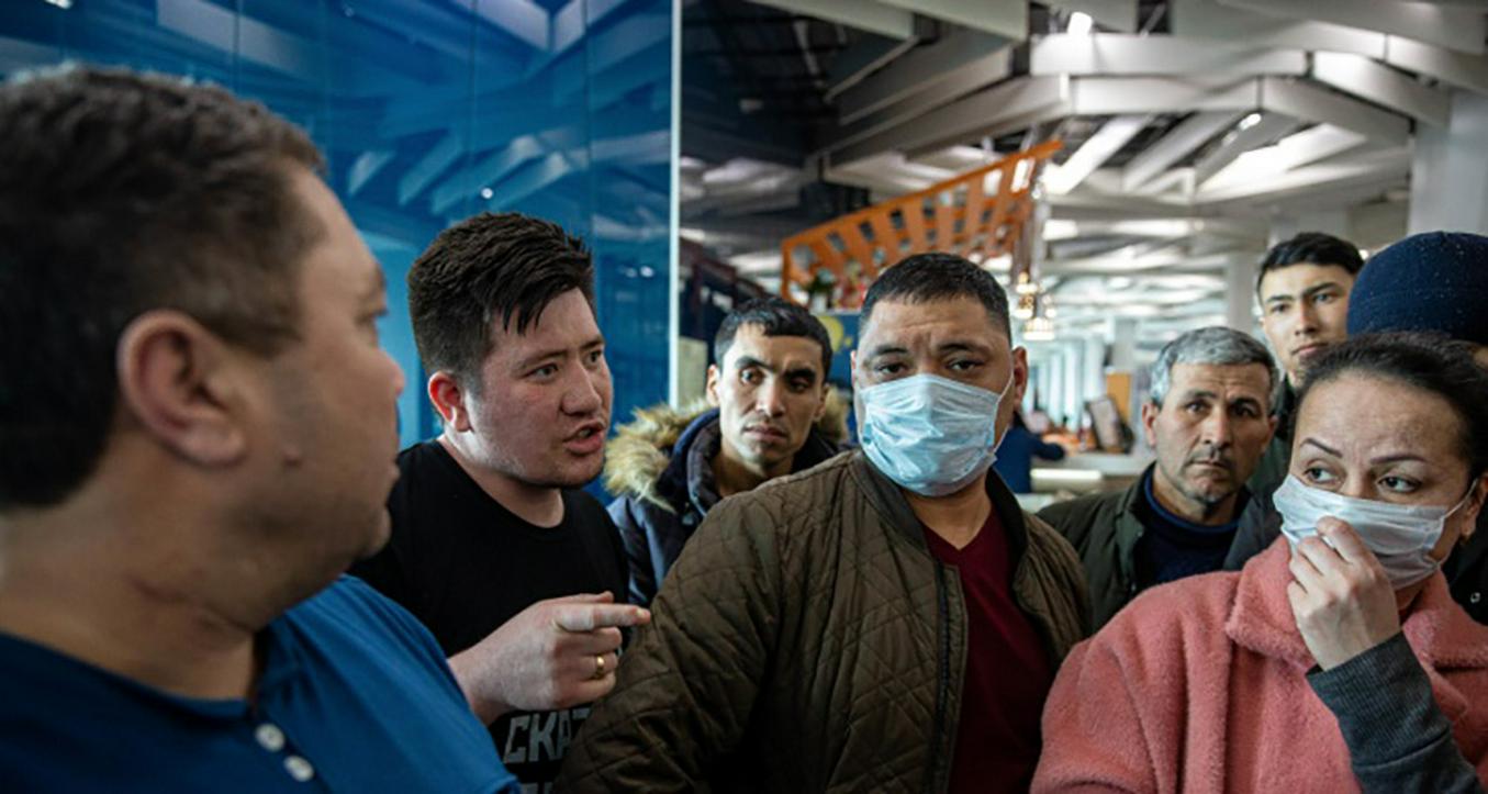 Посольство Узбекистана взяло под контроль ситуацию с застрявшими в аэропортах Москвы граждан