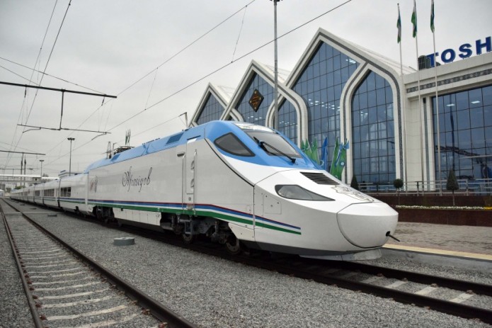 «Узбекистон темир йуллари» вернет стоимость 87 тысяч билетов из-за коронавируса