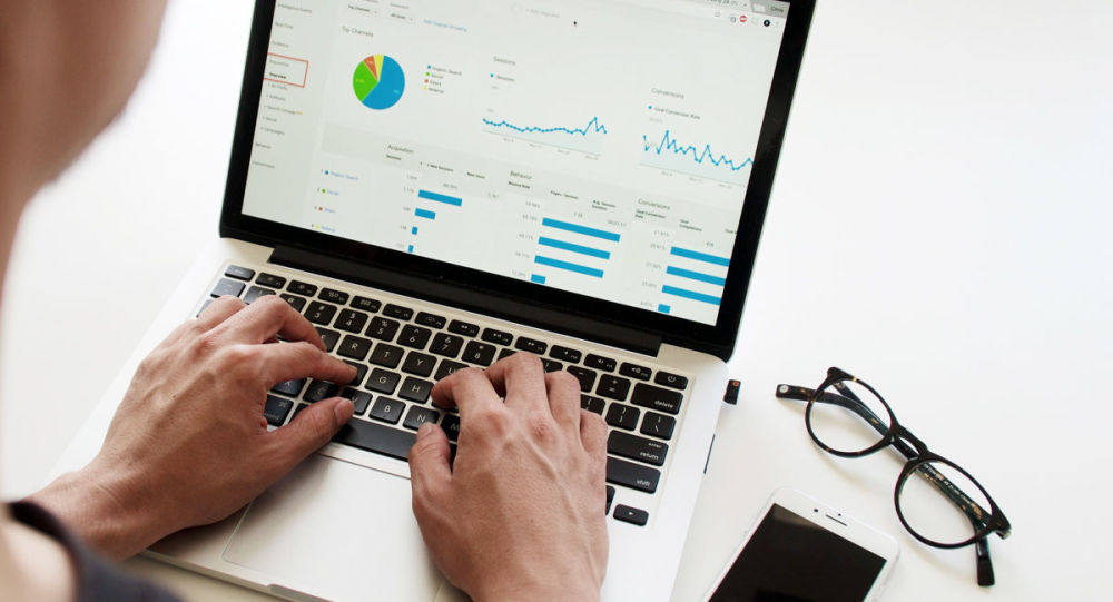 Назван порядок перевода работника на удаленную работу