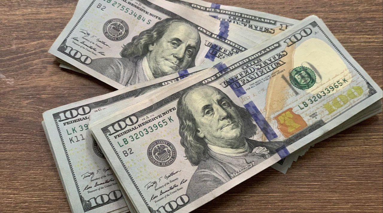 Сотрудники МВД России и Росгвардии вымогали у узбекистанца один миллион долларов