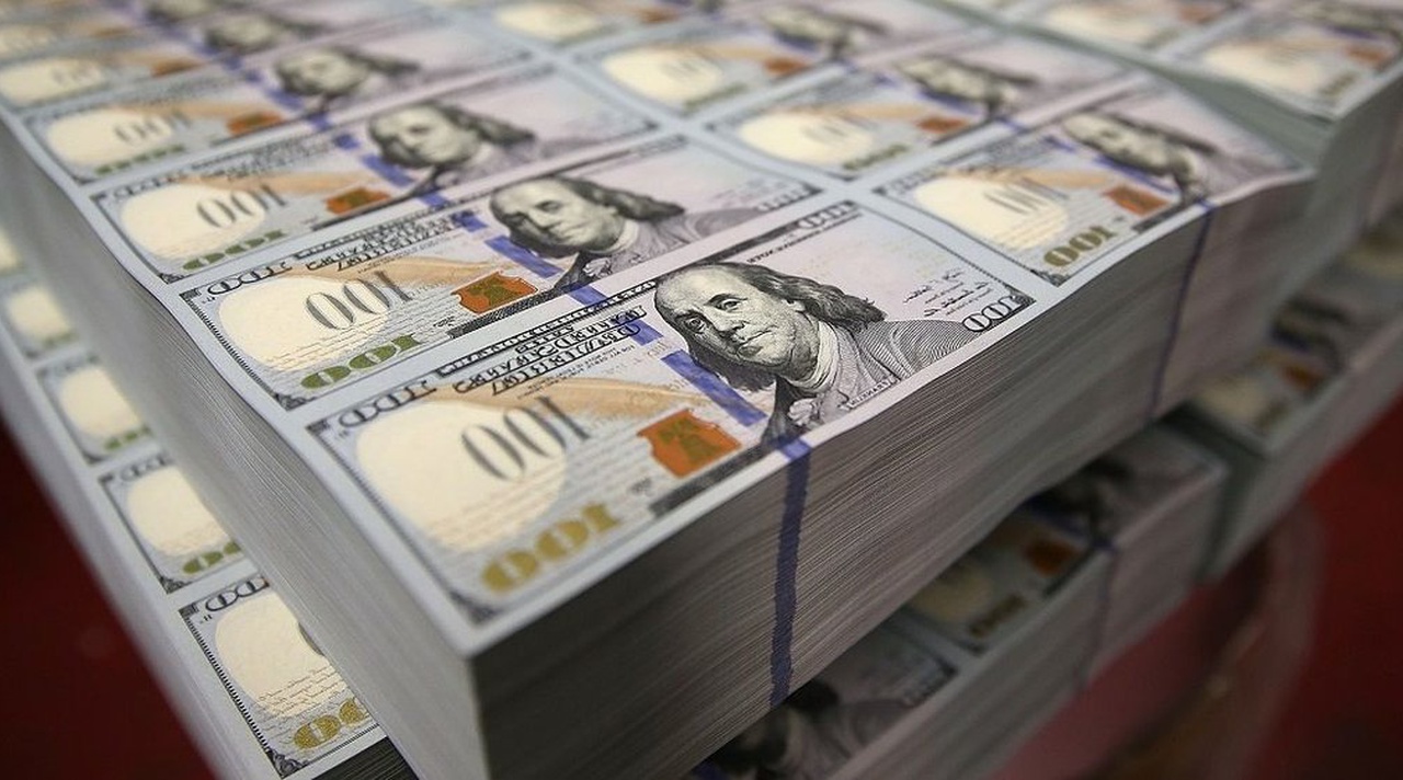 В Узбекистане сократился внешнеторговый оборот почти на миллиард долларов из-за пандемии