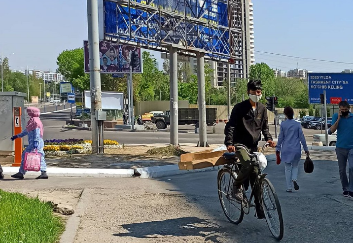 Узбекистанцам рассказали о погоде на конец апреля