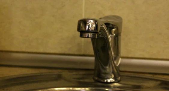 Четыре района Ташкента останутся без горячей воды