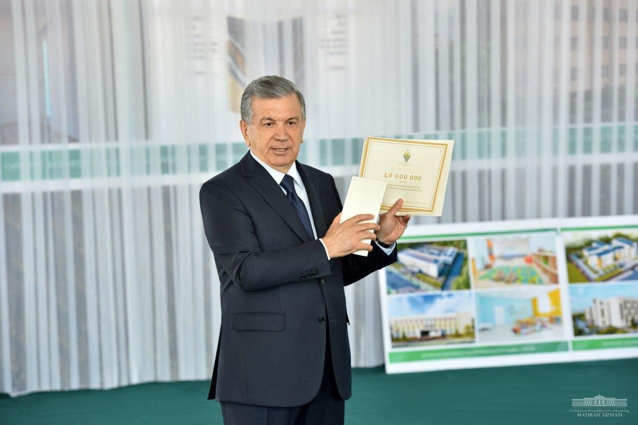 Пострадавшим от наводнения в Сырдарье семьям передадут по 40 млн сумов и бытовую технику