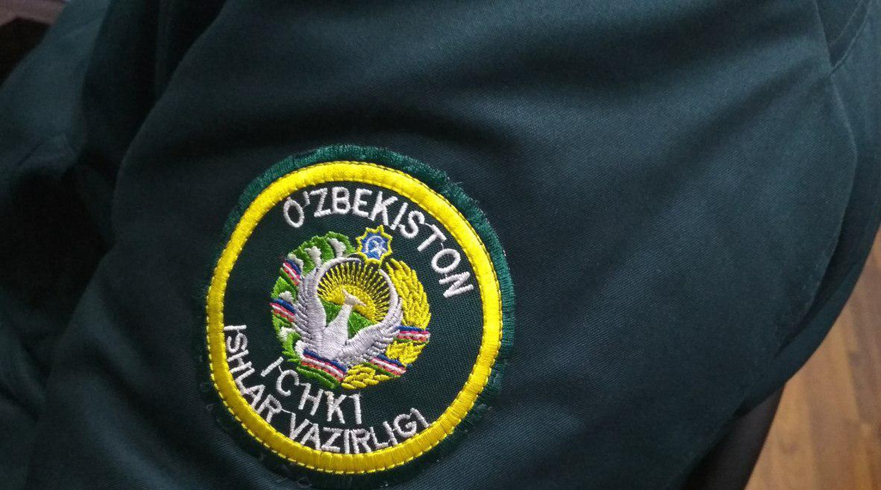 В Навои парень пытался сбить девушку ударом ноги с разворота: в ОВД прокомментировали возмутившее соцсети видео