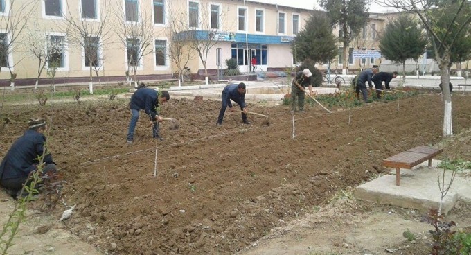 Замхокима Букинского района надавил на директоров школ и был оштрафован