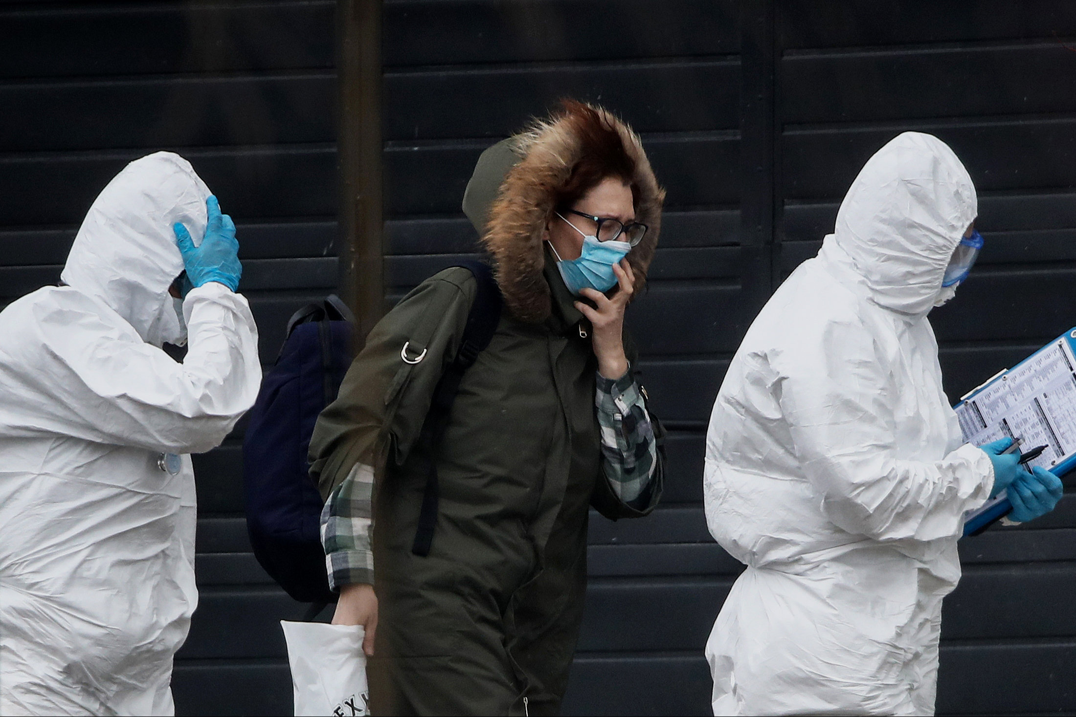 Режим ограничений из-за коронавируса в Москве будет сохраняться до появления вакцины