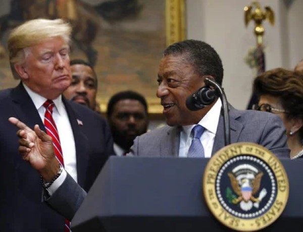 Первый чернокожий миллиардер решил отсудить у США $14 трлн за «200 лет рабства»