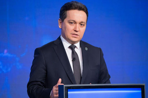 «О каком образовании идет речь, когда учитель проводит шесть месяцев в году в поле» – Шерматов о принудительном труде учителей