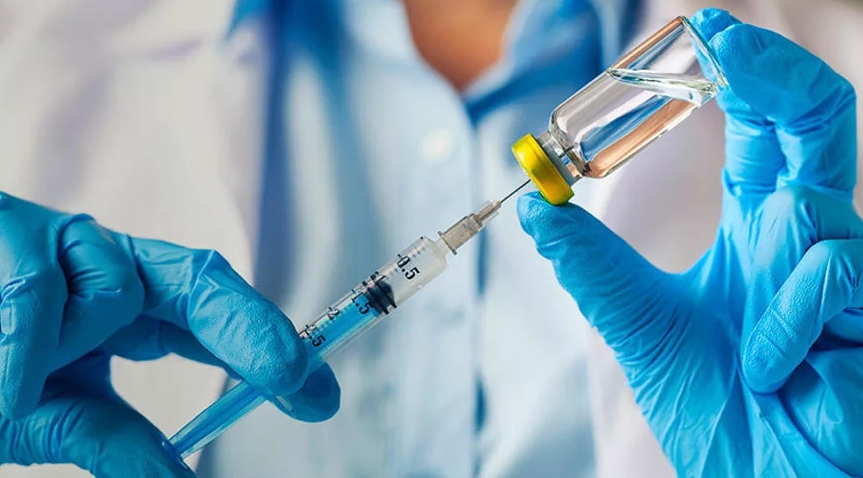 Вакцину против COVID-19 могут протестировать осенью