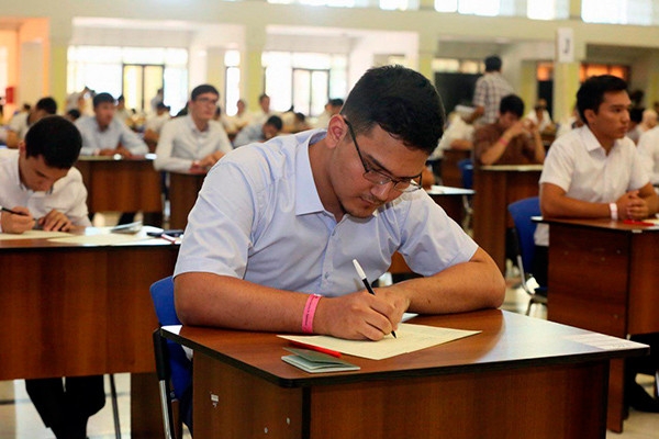 В Узбекистане решили ввести аналог российского ЕГЭ