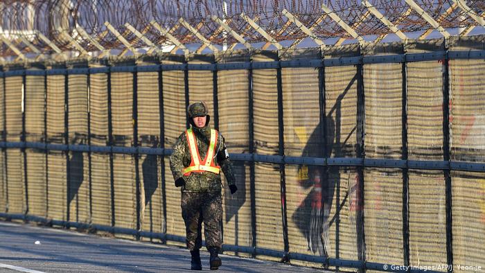 КНДР заблокировала все связи с Южной Кореей из-за агитационных листовок