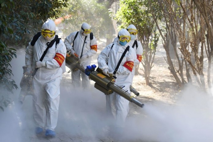 Эксперт рассказал о большом вреде тотальной дезинфекции на организм человека