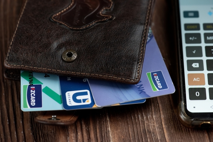 Uzcard могут привлечь к ответственности за введение комиссии для онлайн-вкладов