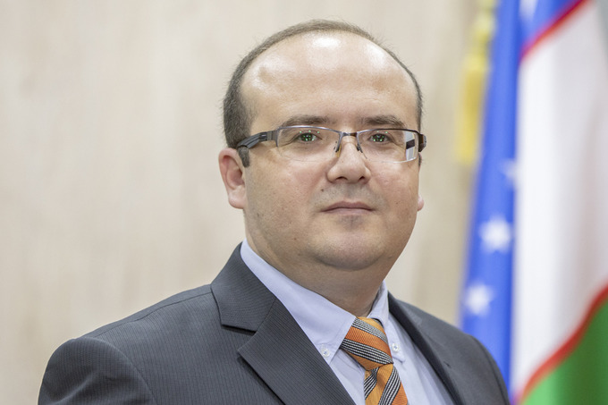 «В деле укрепления свободы слова и развития СМИ нам еще многое предстоит сделать», — глава АИМК поздравил журналистов с профессиональным праздником