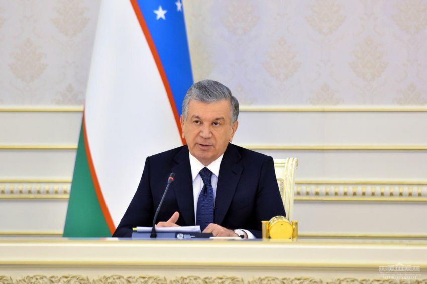 Президент поручил пересмотреть судебную систему