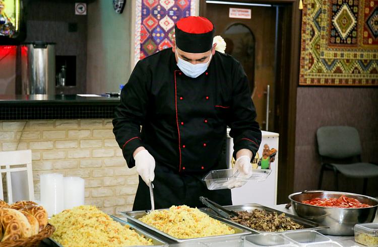 В Госкомстате назвали регионы, где готовят самый дешевый плов