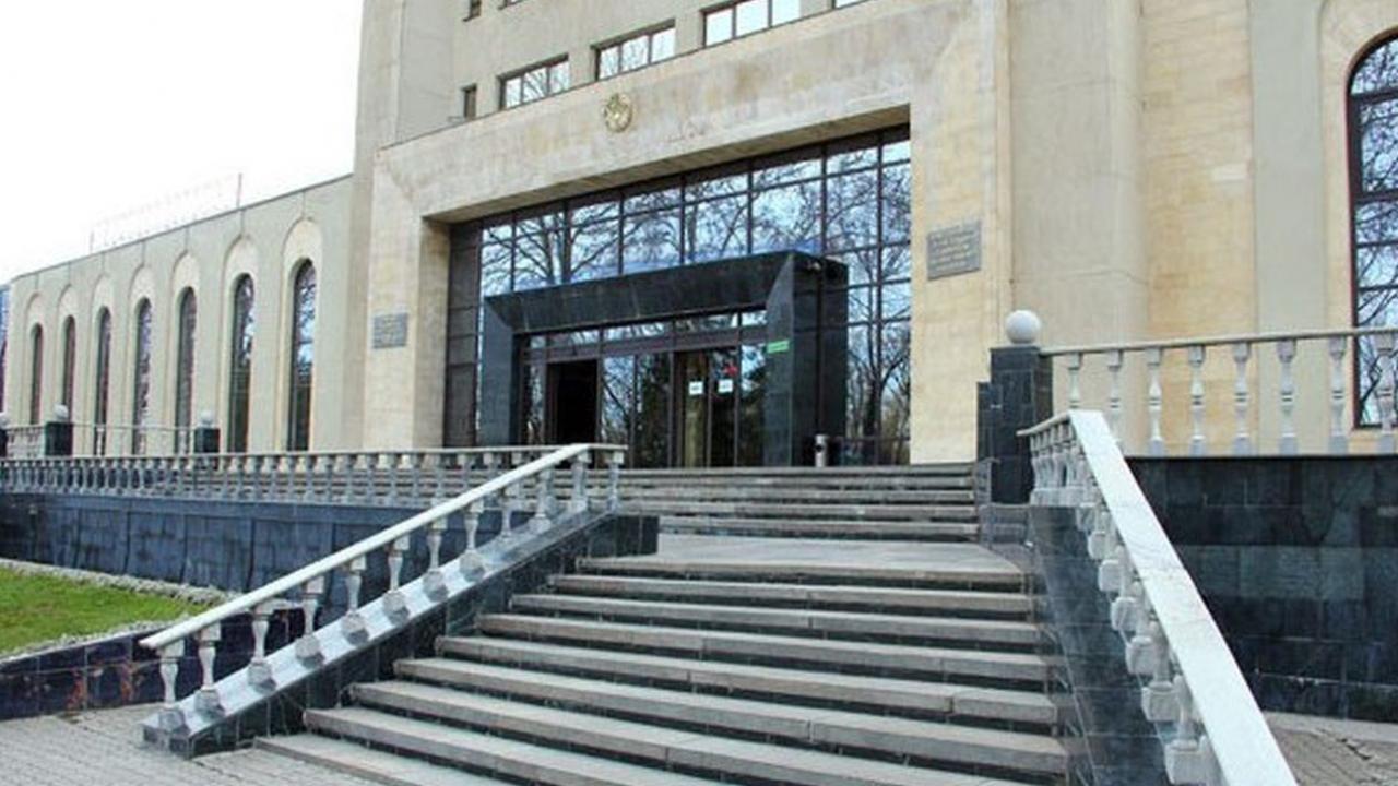 Антимонопольный комитет предложил лишить льгот десятки госкомпаний