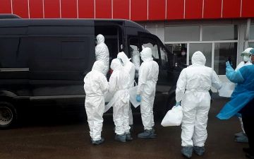 В больнице Кыргызстана пациенты остались одни из-за ухода всего медперсонала