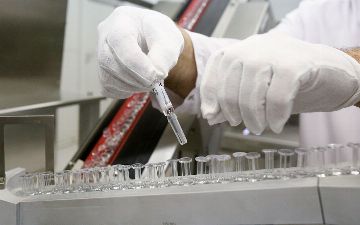 Вакцина от COVID-19 в этом году не будет доступна для детей