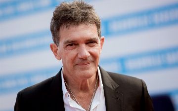 Антонио Бандерас заразился коронавирусом