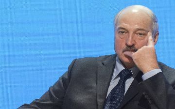 Лукашенко собрал совещание по протестам в Беларуси