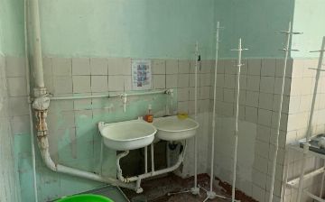 Минздрав перевел в новое здание сотрудников больницы в Янгиюле после видео о ветхом состоянии помещения