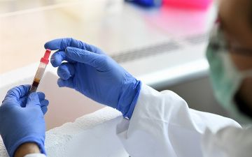 Поставка российской вакцины за рубеж может начаться в конце осени