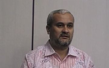 Журналист Бобомурод Абдуллаев освобожден под расписку