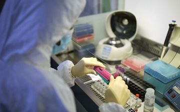 Китай предложил Узбекистану приобрести вакцину от коронавируса 