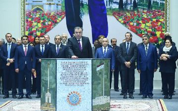 В Таджикистане одна из партий бойкотировала президентские выборы