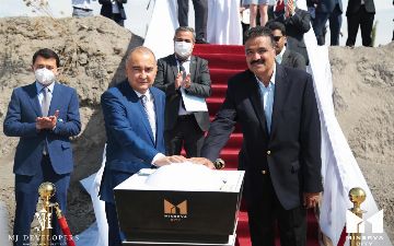 Прошла торжественная церемония закладки первого кирпича международного университета Minerva City