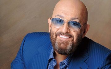 72-летний Михаил Шуфутинский женился в третий раз: возлюбленная младше на 25 лет 