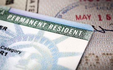 Названа дата начала приема заявок на участие в лотерее Green Card 2022