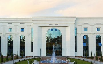 В Мининвестиции объяснились за выплату в миллиарды сумов 