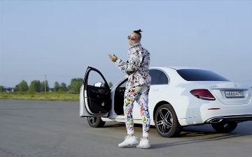 Подсчитана стоимость растаможки «Мерина» Моргенштерна в Узбекистан - Tez News