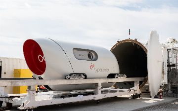 Virgin провела первые испытания вакуумного поезда Hyperloop с пассажирами