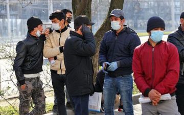 В Агентстве трудовой миграции заявили, что не могут охватить всех желающих уехать на заработки заграницу