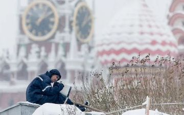 Мишустина попросили разрешить трудовым мигрантам въезжать в Россию с семьями